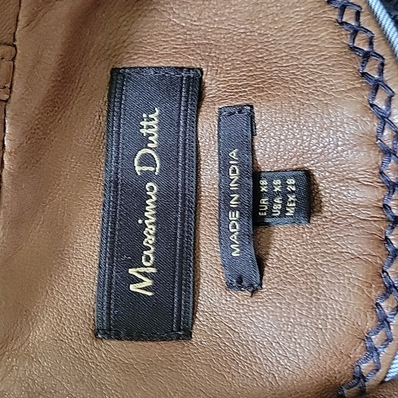 Massimo Dutti genuine leather moto jacket in size XS. - Picture 6 of 16